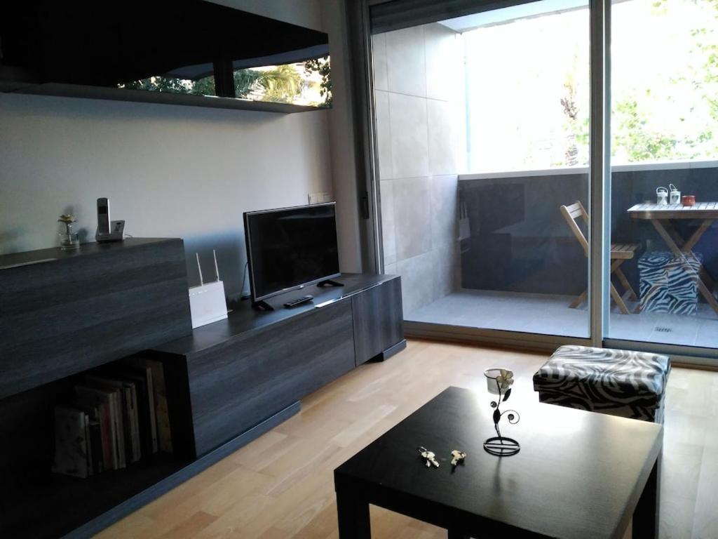 Luxury Flat, 3 Bedrooms, 2 Bathrooms And Swimming Pool Next To The Beach!! San Adrián de Besós Zewnętrze zdjęcie