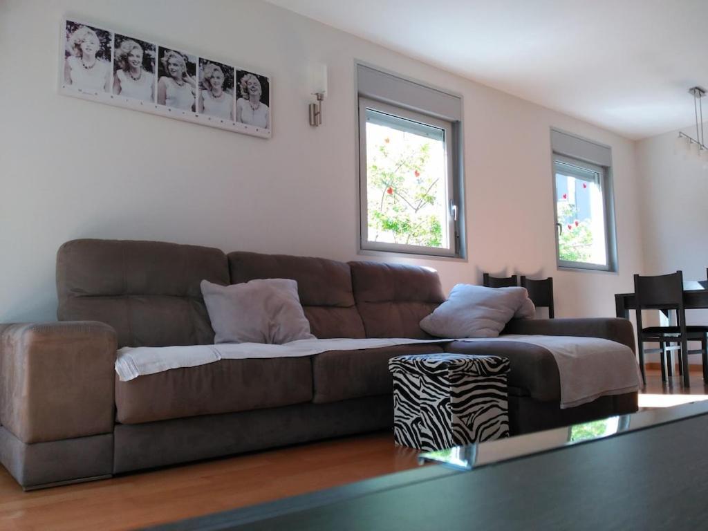 Luxury Flat, 3 Bedrooms, 2 Bathrooms And Swimming Pool Next To The Beach!! San Adrián de Besós Zewnętrze zdjęcie