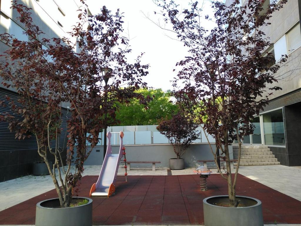 Luxury Flat, 3 Bedrooms, 2 Bathrooms And Swimming Pool Next To The Beach!! San Adrián de Besós Zewnętrze zdjęcie